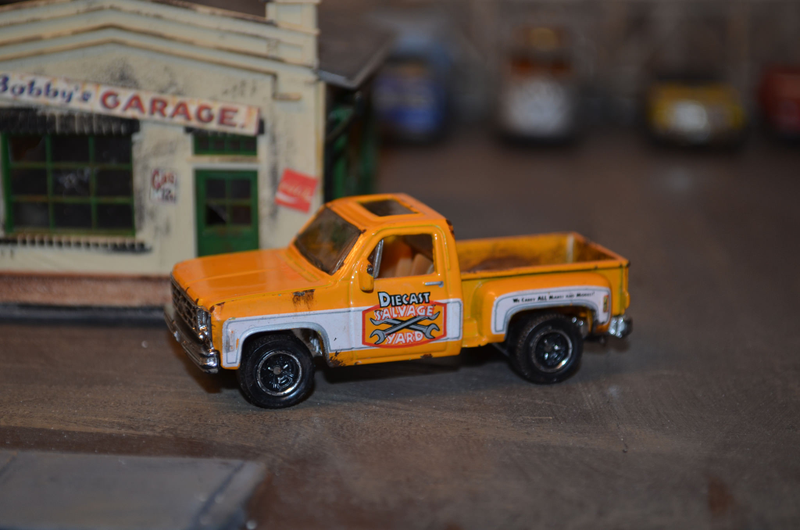 Illustration for article titled Junkyard vehicles for the diorama